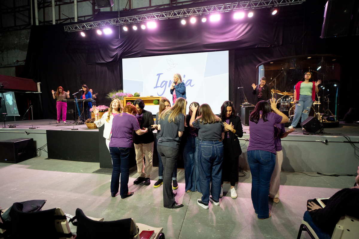 Mulheres Intercessoras base guarulhos comunidade da Graça