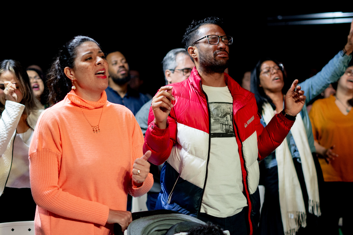 Imersão de casais
 cg Guarulhos comunidade da Graça Guarulhos Fernando Diniz Pastor Fernando Diniz louvor adoração casais união igreja família