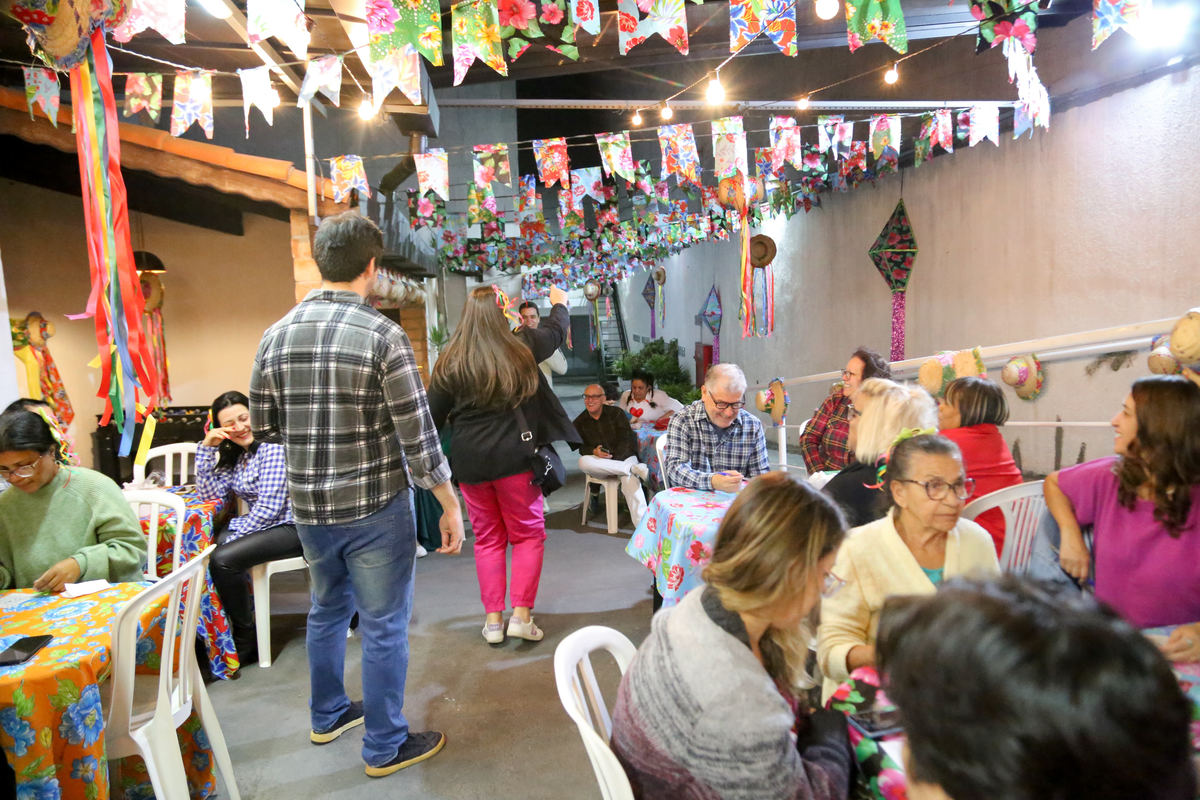 Arraiá Seniors
cg Guarulhos comunidade da Graça Guarulhos festa Junina shopping internacional fernando diniz