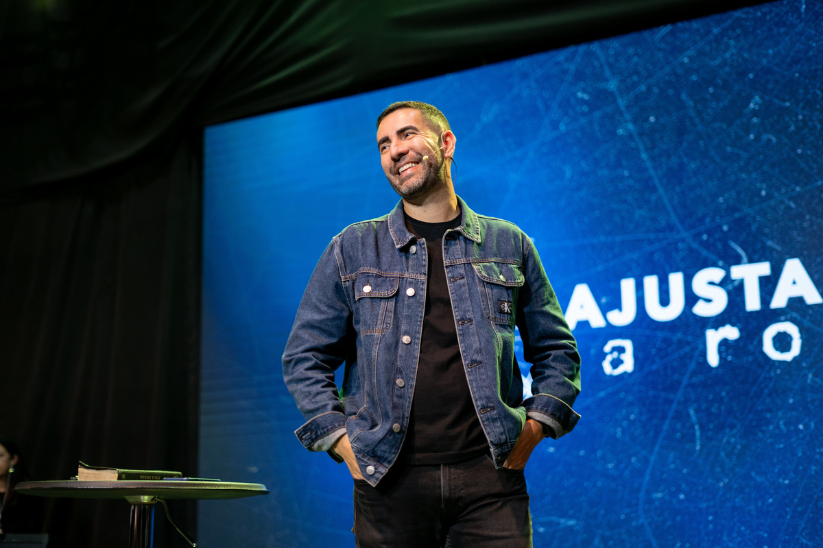 Fernando Diniz Samuel Mendonça Cg Guarulhos CgGuarulhos Comunidade da Graça em Guarulhos Show música Jesus louvor adoração Guarulhos Shopping Internacional Igreja