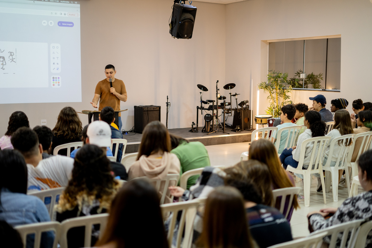 Fernando Diniz Samuel Mendonça Cg Guarulhos CgGuarulhos Comunidade da Graça em Guarulhos Show música Jesus louvor adoração Guarulhos Shopping Internacional Igreja