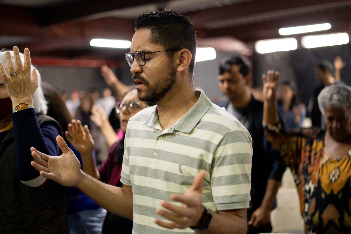 Fernando Diniz Samuel Mendonça Cg Guarulhos CgGuarulhos Comunidade da Graça em Guarulhos Show música Jesus louvor adoração Guarulhos Shopping Internacional Igreja