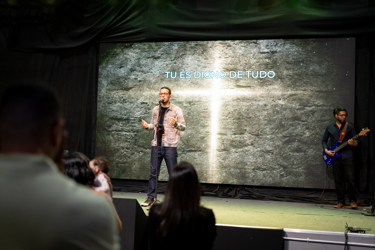 Fernando Diniz Samuel Mendonça Cg Guarulhos CgGuarulhos Comunidade da Graça em Guarulhos Show música Jesus louvor adoração Guarulhos Shopping Internacional Igreja