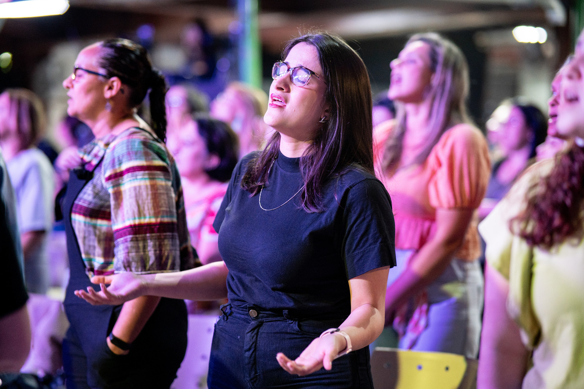 Comunidade da Graça Pra Sueli Pra Zuleide davi Martins mulher plena