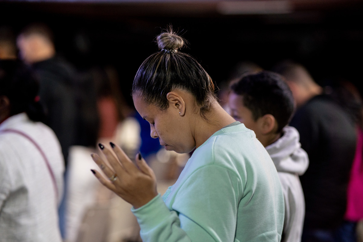 Samuel Mendonça, Comunidade da Graça, Cg Guarulhos, CGG, Fernando Diniz, Shopping Internacional, culto milagres, milagres, Jesus, adoração, Louvor, Davi Martins