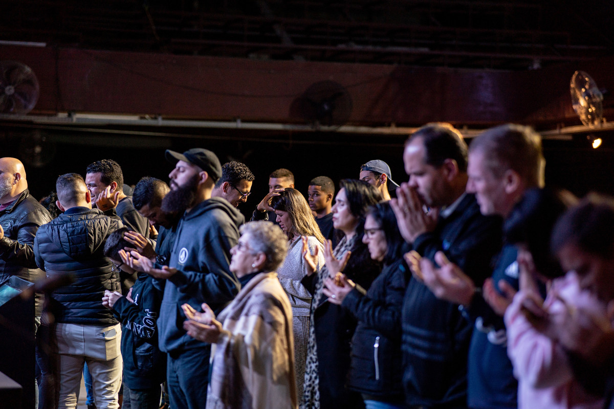 Samuel Mendonça, Comunidade da Graça, Cg Guarulhos, CGG, Fernando Diniz, Shopping Internacional, culto milagres, milagres, Jesus, adoração, Louvor, Davi Martins