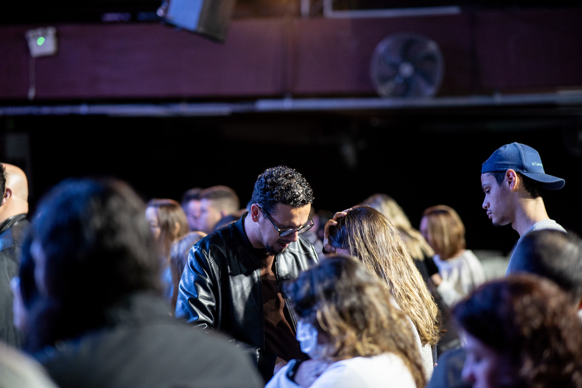 Samuel Mendonça, Comunidade da Graça, Cg Guarulhos, CGG, Fernando Diniz, Shopping Internacional, culto milagres, milagres, Jesus, adoração, Louvor, Davi Martins