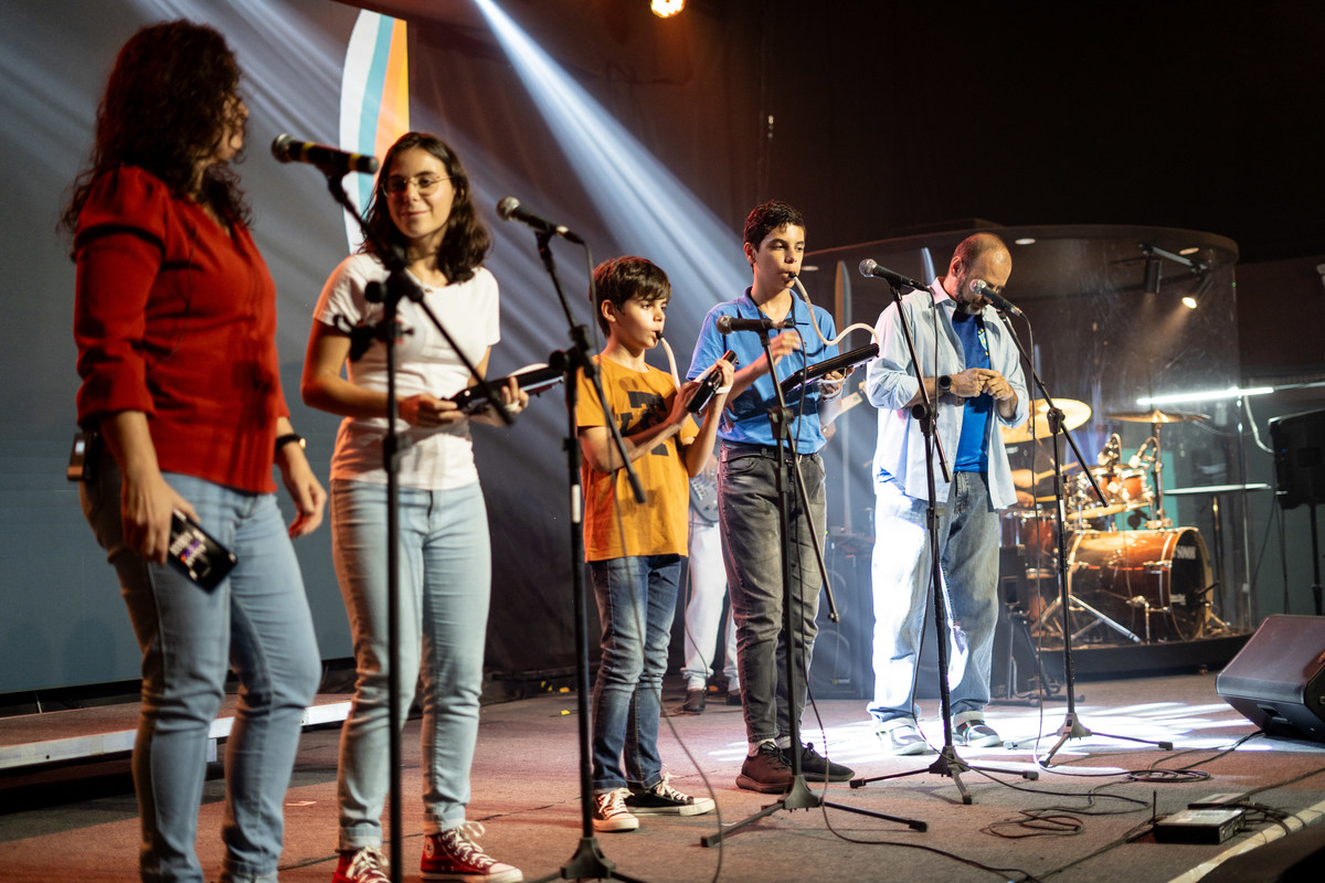 Comuna music fest, cg guarulhos, comunidade da Graça em Guarulhos, comunidade da Graça, Fernando Diniz, Pastor Fernando Diniz, Samuel Mendonça, louvor, adoração, música, Jesus, Deus, Davi Martins