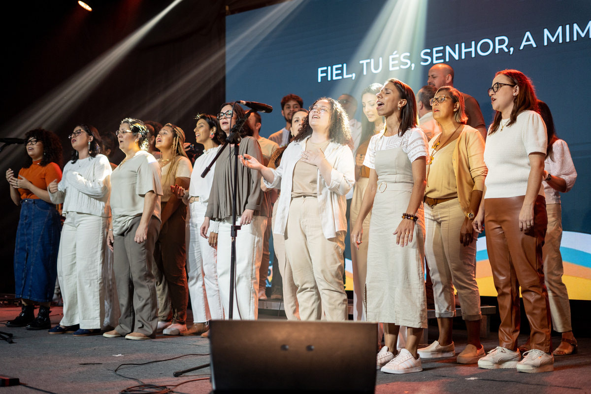 Comuna music fest, cg guarulhos, comunidade da Graça em Guarulhos, comunidade da Graça, Fernando Diniz, Pastor Fernando Diniz, Samuel Mendonça, louvor, adoração, música, Jesus, Deus, Davi Martins