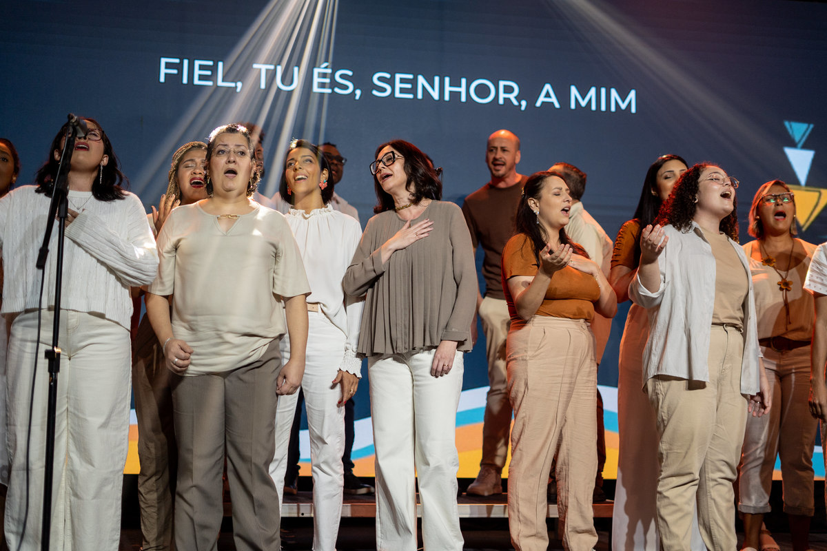 Comuna music fest, cg guarulhos, comunidade da Graça em Guarulhos, comunidade da Graça, Fernando Diniz, Pastor Fernando Diniz, Samuel Mendonça, louvor, adoração, música, Jesus, Deus, Davi Martins