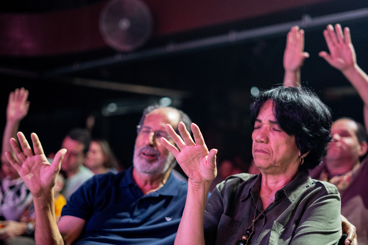 Comuna music fest, cg guarulhos, comunidade da Graça em Guarulhos, comunidade da Graça, Fernando Diniz, Pastor Fernando Diniz, Samuel Mendonça, louvor, adoração, música, Jesus, Deus, Davi Martins