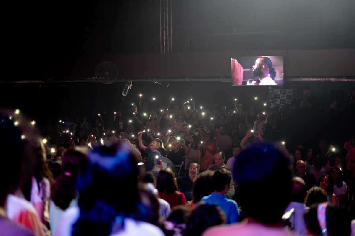 Comuna music fest, cg guarulhos, comunidade da Graça em Guarulhos, comunidade da Graça, Fernando Diniz, Pastor Fernando Diniz, Samuel Mendonça, louvor, adoração, música, Jesus, Deus, Davi Martins