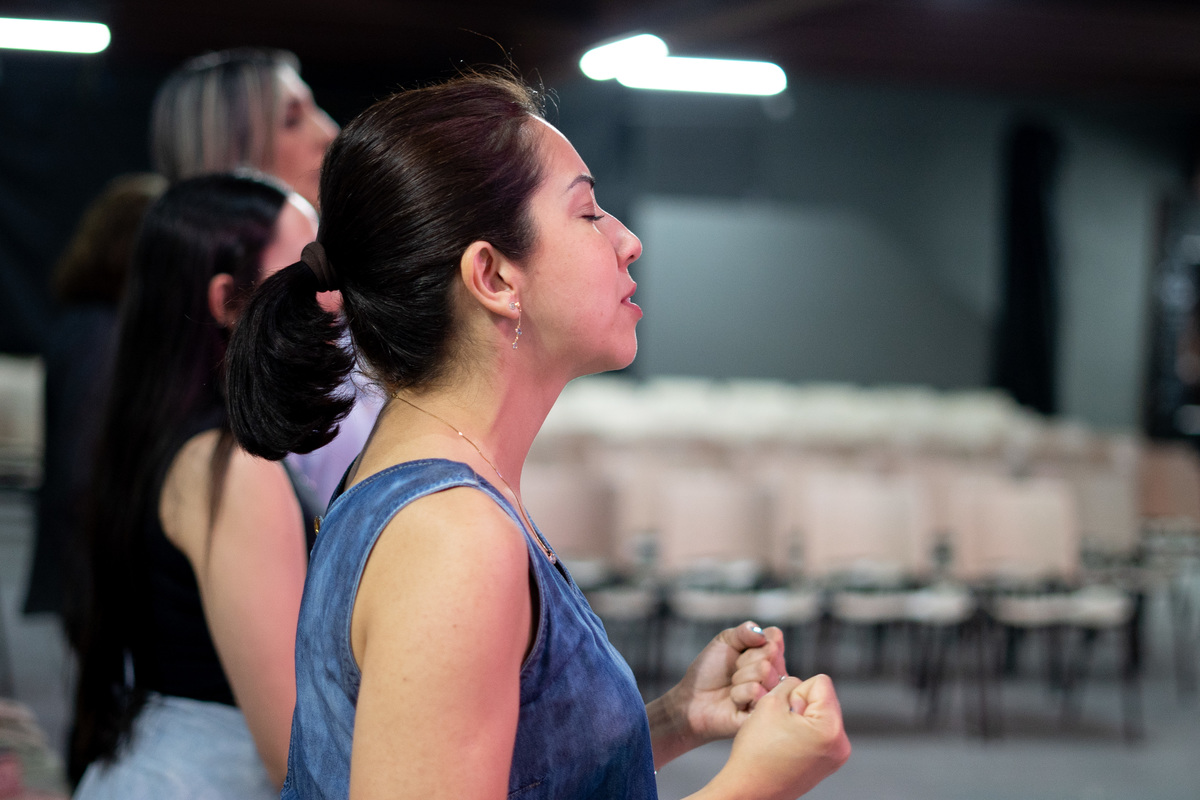 Encontro Homens e Encontro Plena, comunidade da Graça, Cg Guarulhos, Fernando Diniz, Sueli Mendonça, Davi Martins, louvor, adoração, shopping internacional