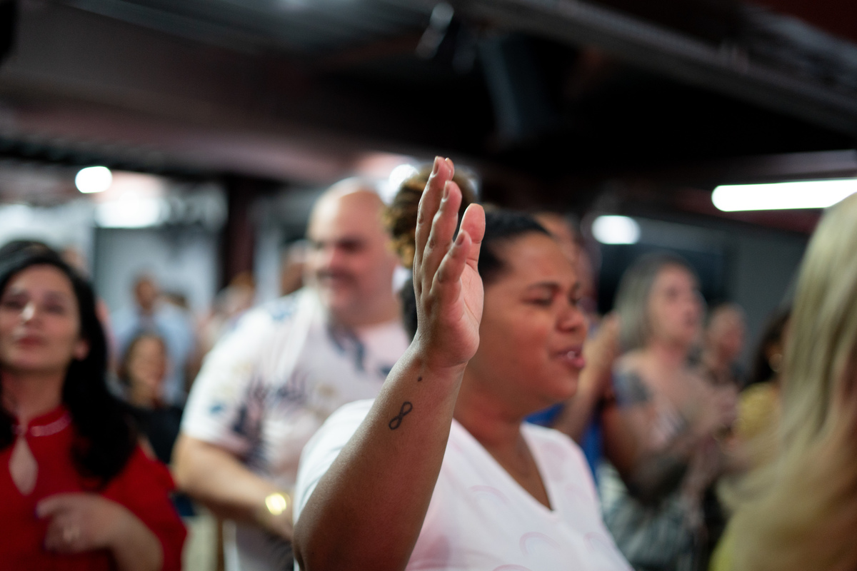 Encontro Homens e Encontro Plena, comunidade da Graça, Cg Guarulhos, Fernando Diniz, Sueli Mendonça, Davi Martins, louvor, adoração, shopping internacional
