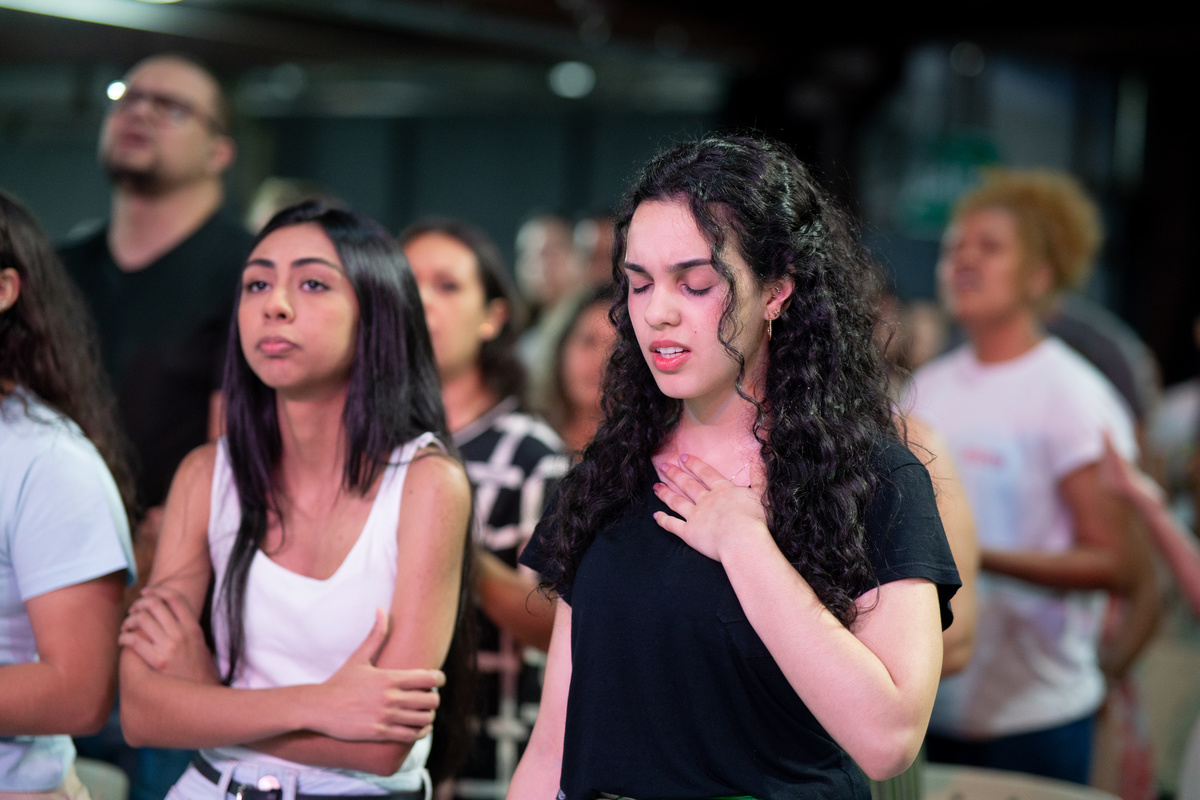 Encontro Homens e Encontro Plena, comunidade da Graça, Cg Guarulhos, Fernando Diniz, Sueli Mendonça, Davi Martins, louvor, adoração, shopping internacional