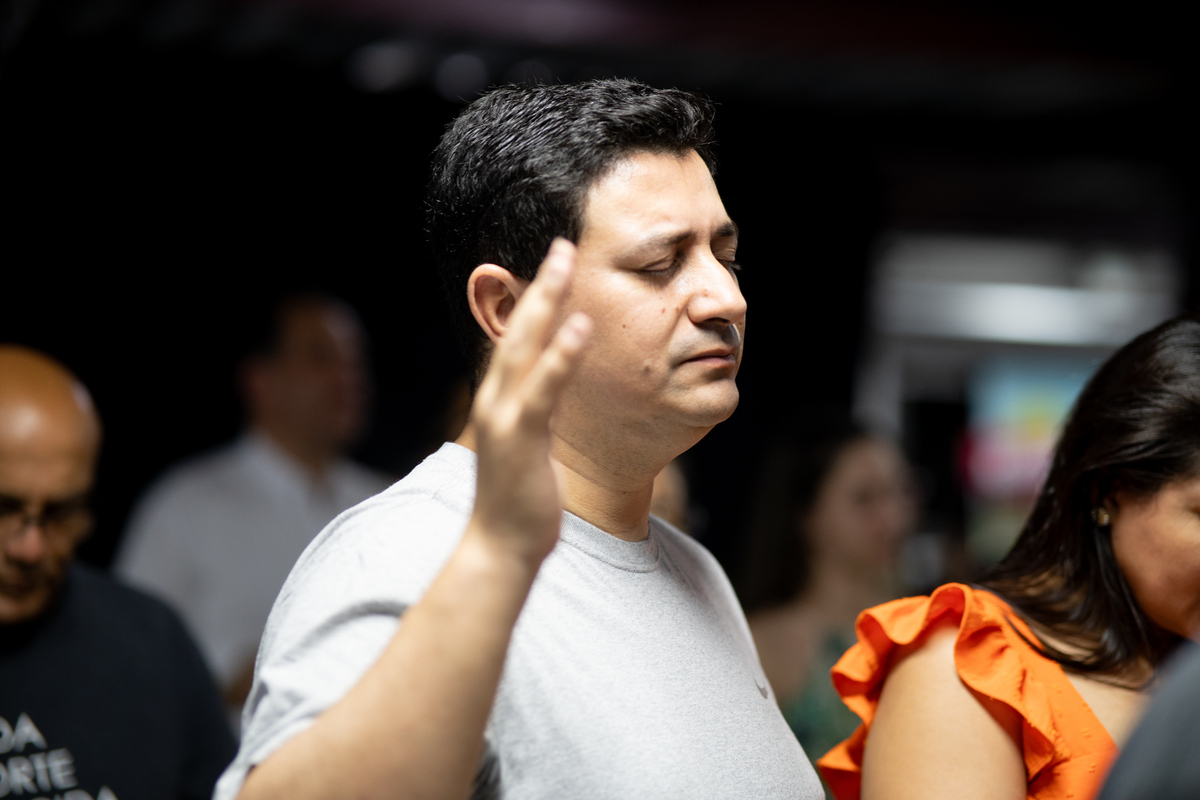 Encontro Homens e Encontro Plena, comunidade da Graça, Cg Guarulhos, Fernando Diniz, Sueli Mendonça, Davi Martins, louvor, adoração, shopping internacional