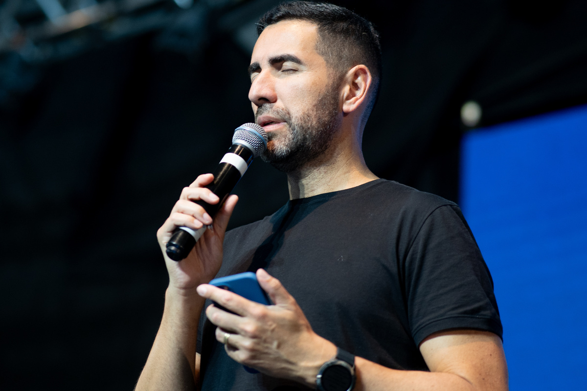 Encontro Homens e Encontro Plena, comunidade da Graça, Cg Guarulhos, Fernando Diniz, Sueli Mendonça, Davi Martins, louvor, adoração, shopping internacional