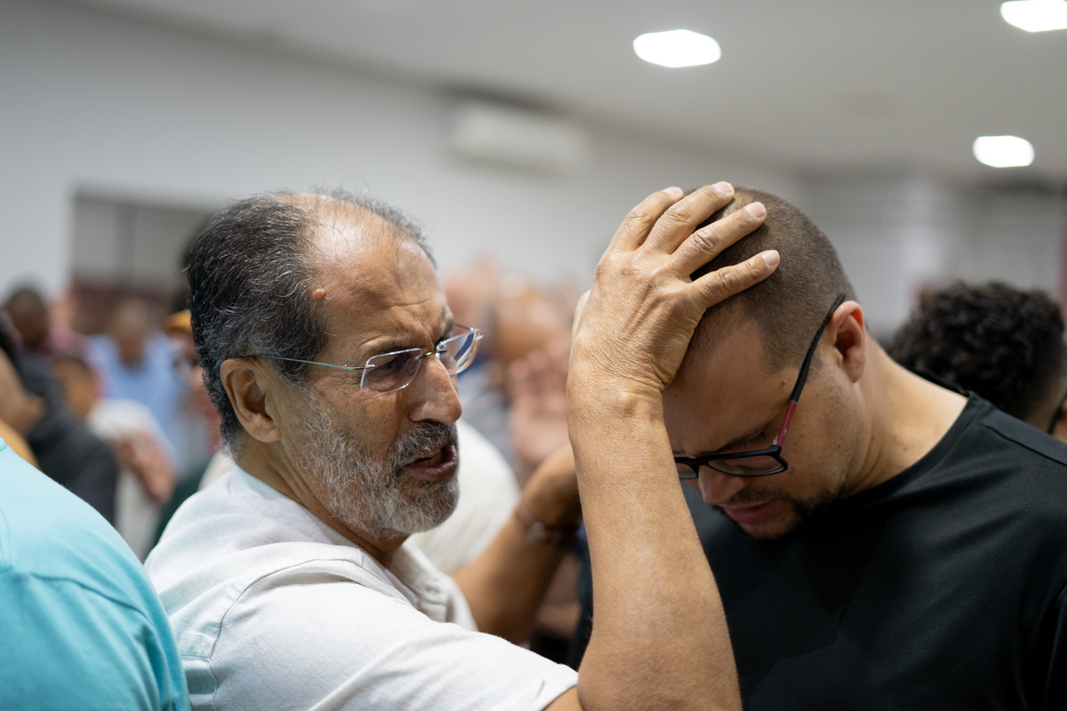Encontro Homens e Encontro Plena, comunidade da Graça, Cg Guarulhos, Fernando Diniz, Sueli Mendonça, Davi Martins, louvor, adoração, shopping internacional