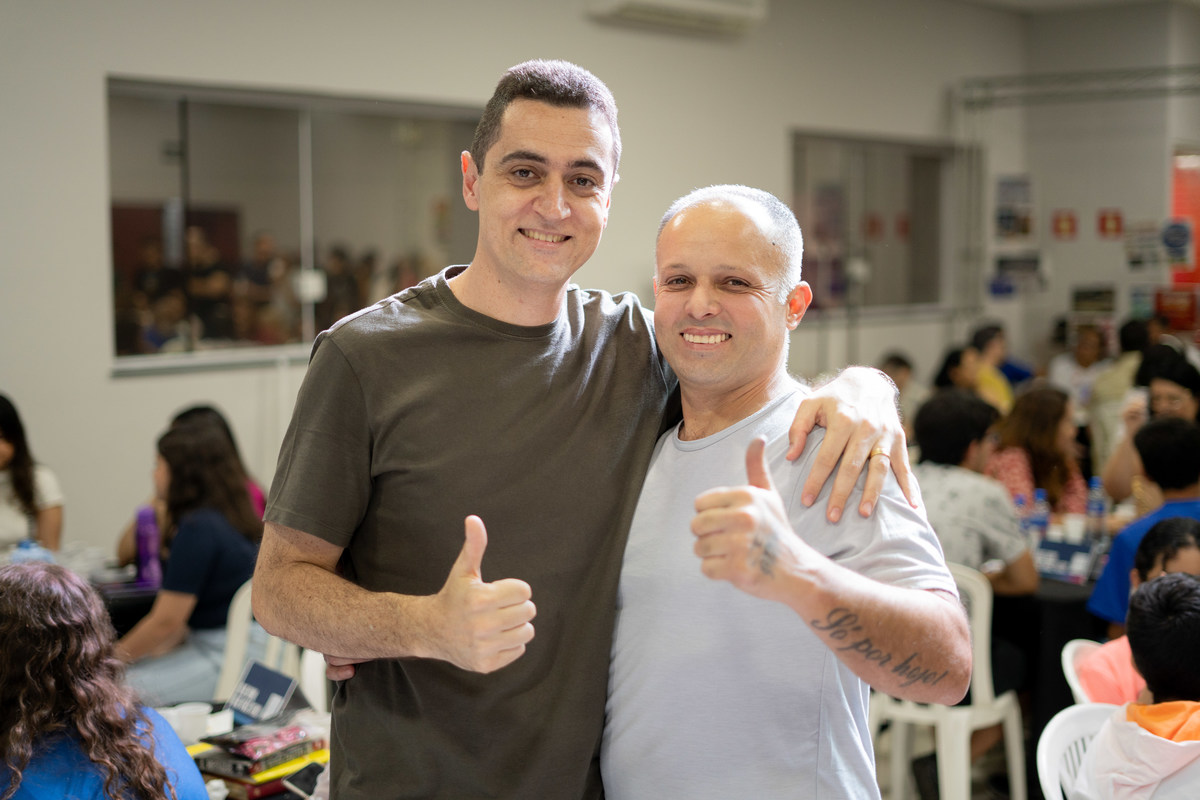 Comunidade da Graça, cg guarulhos, batismo nas águas, fernando diniz, louvor, adoração