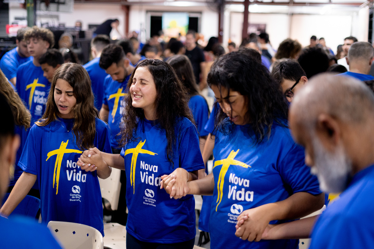 Comunidade da Graça, cg guarulhos, batismo nas águas, fernando diniz, louvor, adoração