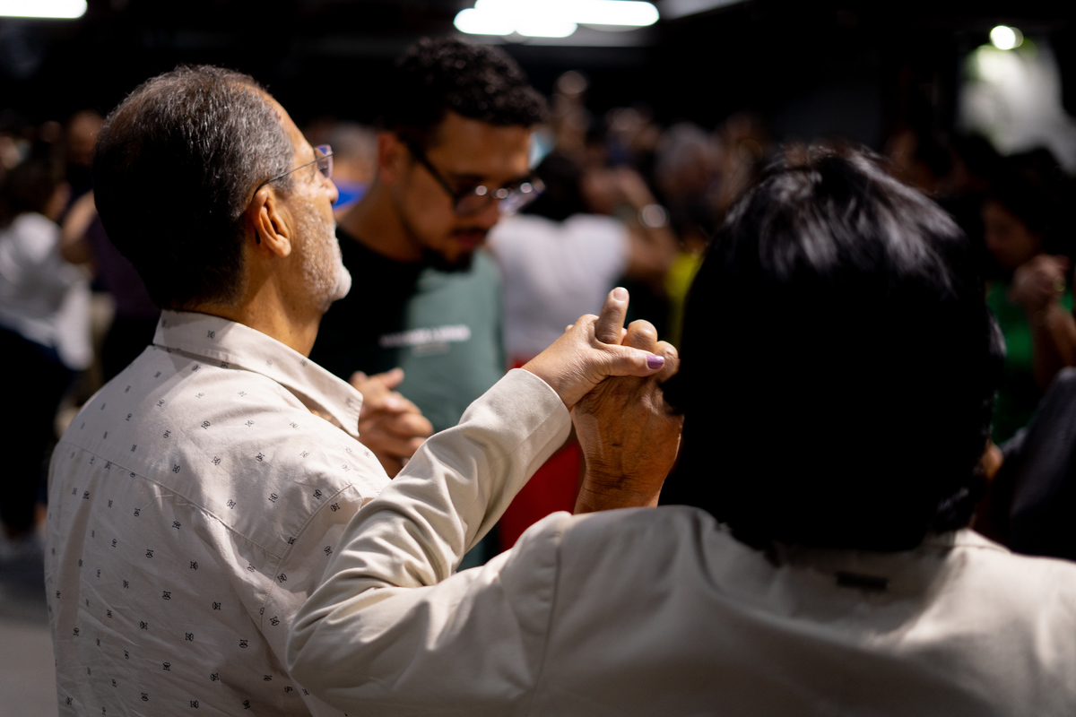 Comunidade da Graça, cg guarulhos, batismo nas águas, fernando diniz, louvor, adoração