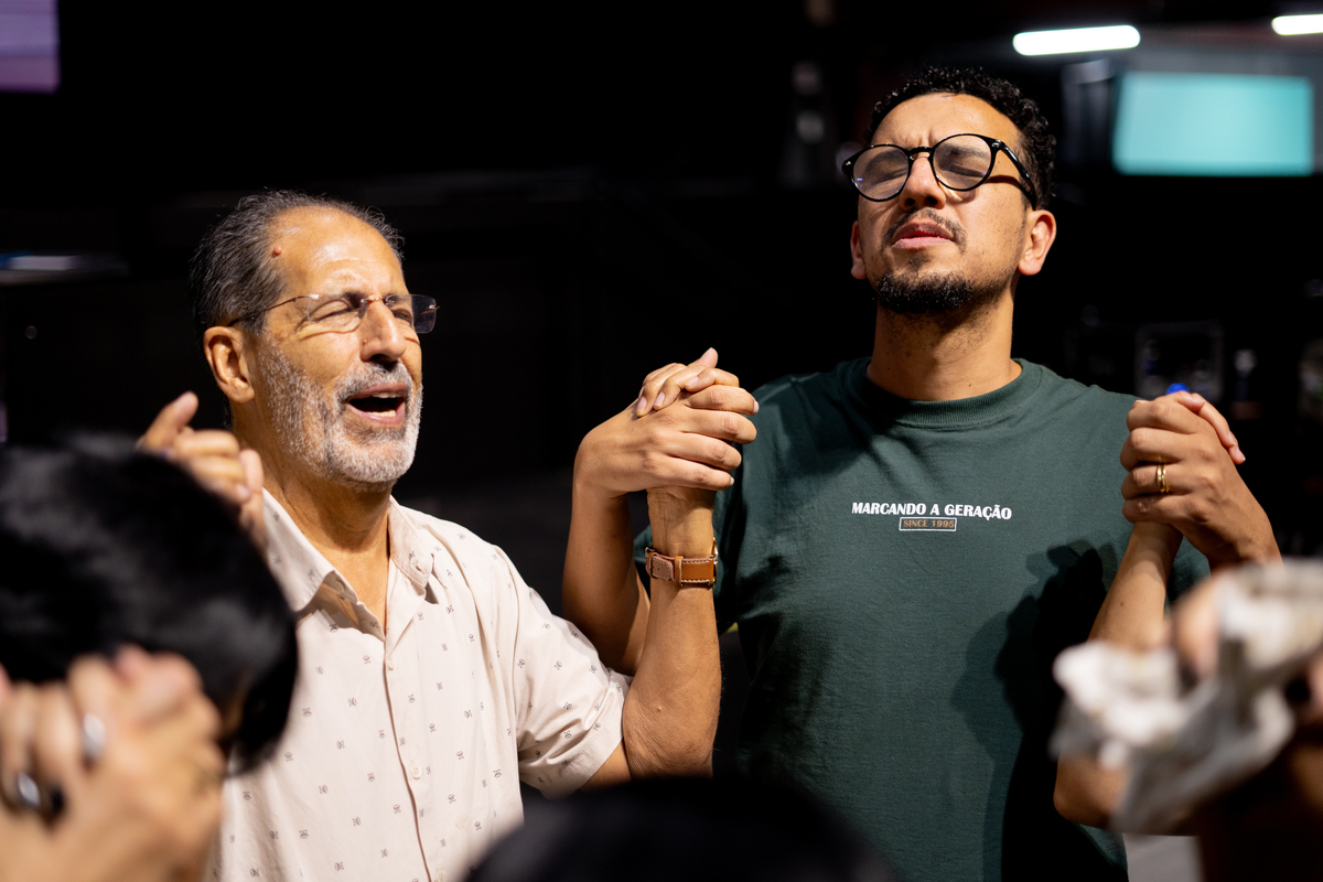 Comunidade da Graça, cg guarulhos, batismo nas águas, fernando diniz, louvor, adoração