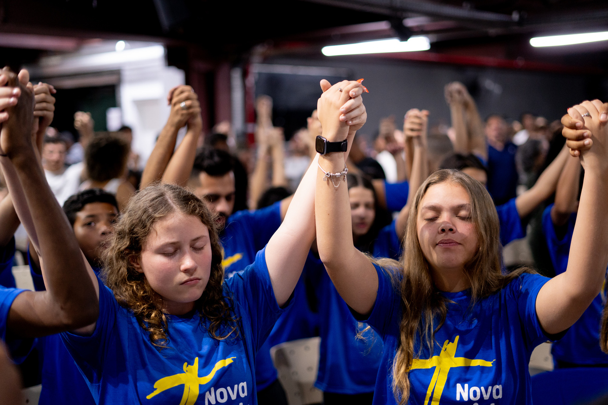 Comunidade da Graça, cg guarulhos, batismo nas águas, fernando diniz, louvor, adoração