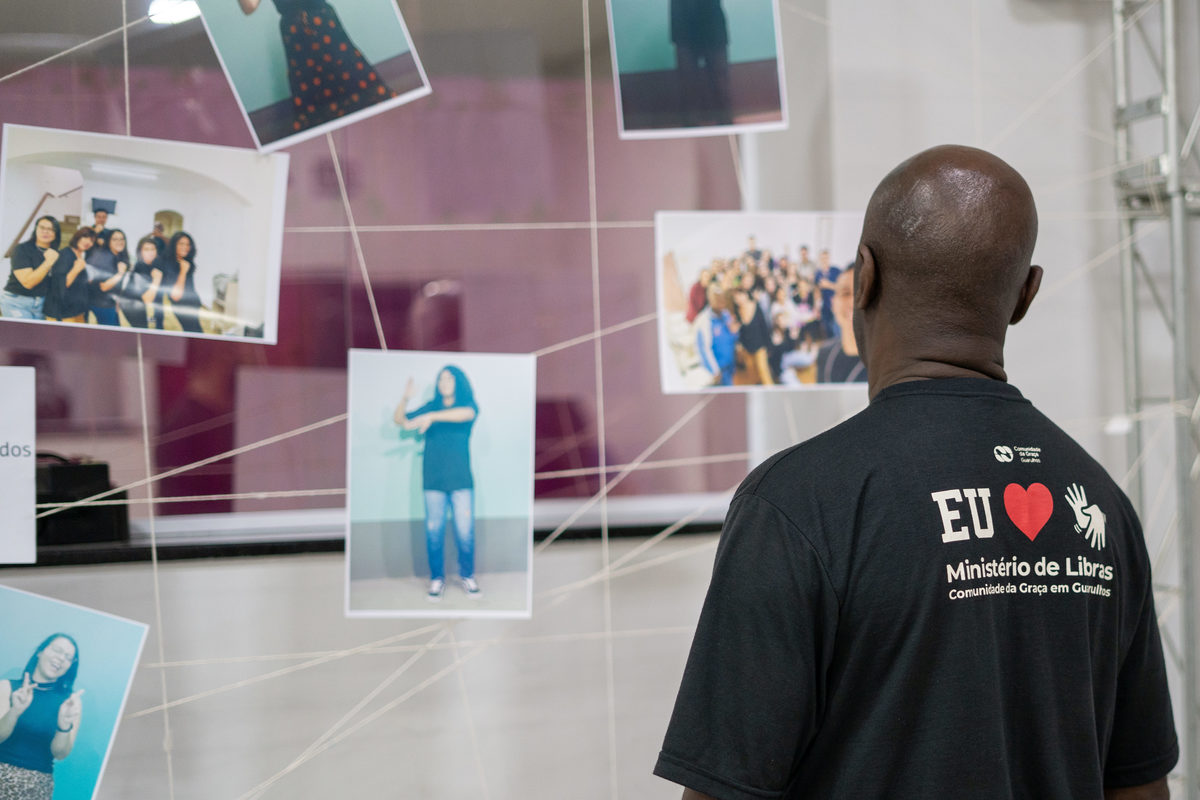 Comunidade da Graça, igreja família, livras, Fernando Diniz, Pastor Diniz, shopping Internacional, Helio Fonseca, Carlos Júnior, Pregador surdocego