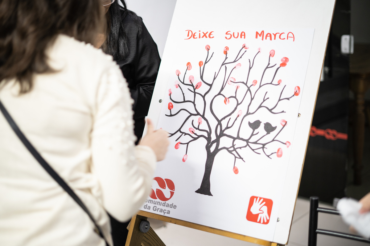 Comunidade da Graça, igreja família, livras, Fernando Diniz, Pastor Diniz, shopping Internacional, Helio Fonseca, Carlos Júnior, Pregador surdocego