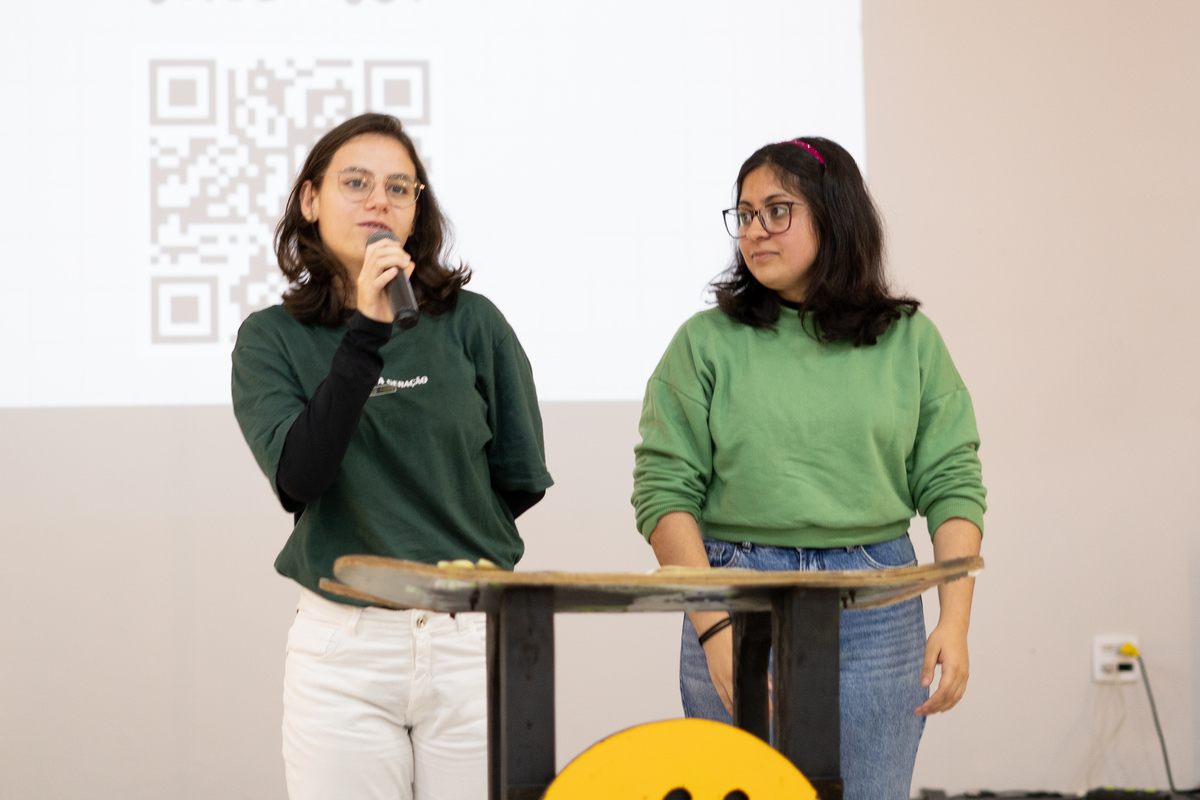 Mag Juniores, mag, comunidade da Graça