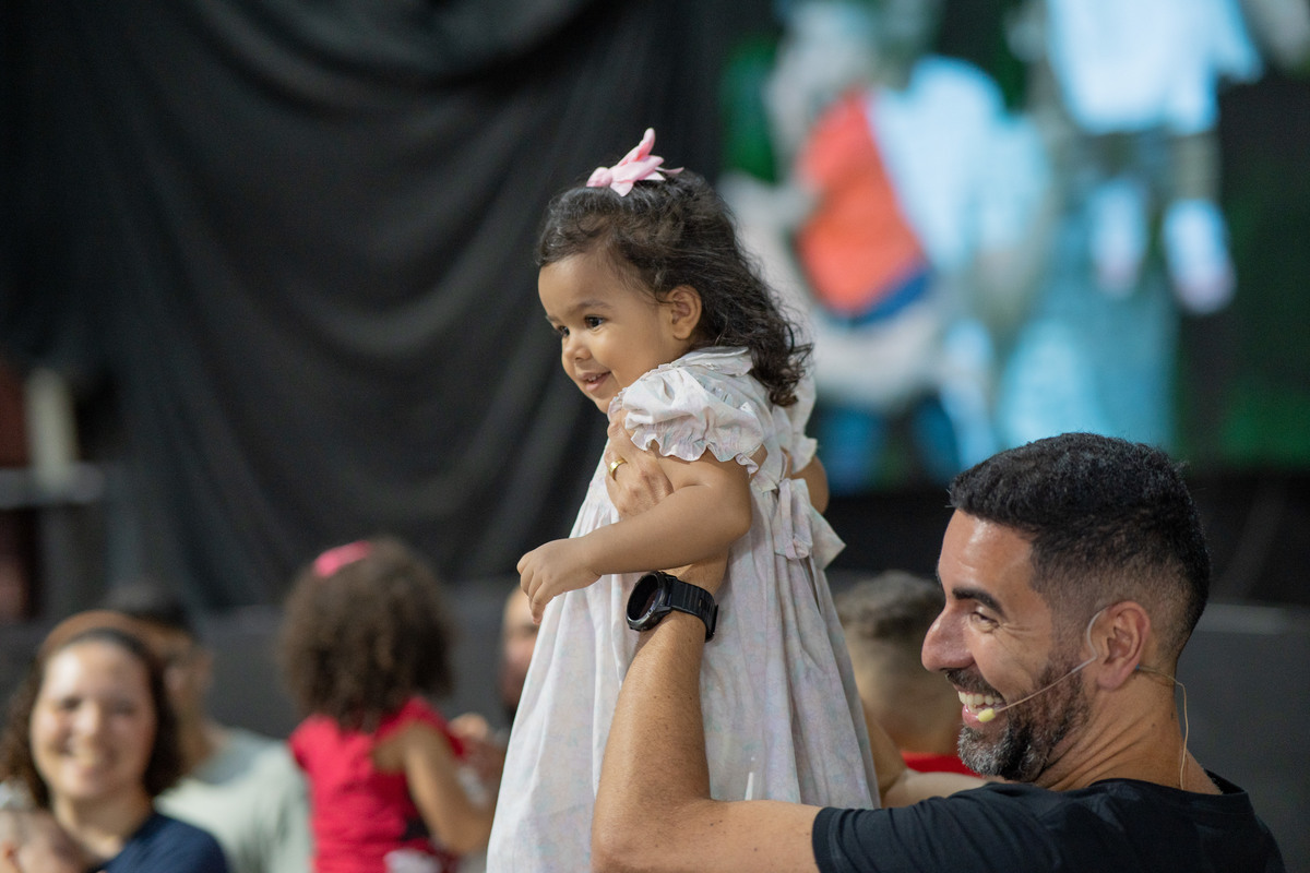 Cg Guarulhos, Comunidade da Graça, Comunidade da Graça Guarulhos, apresentação crianças, consagração crianças