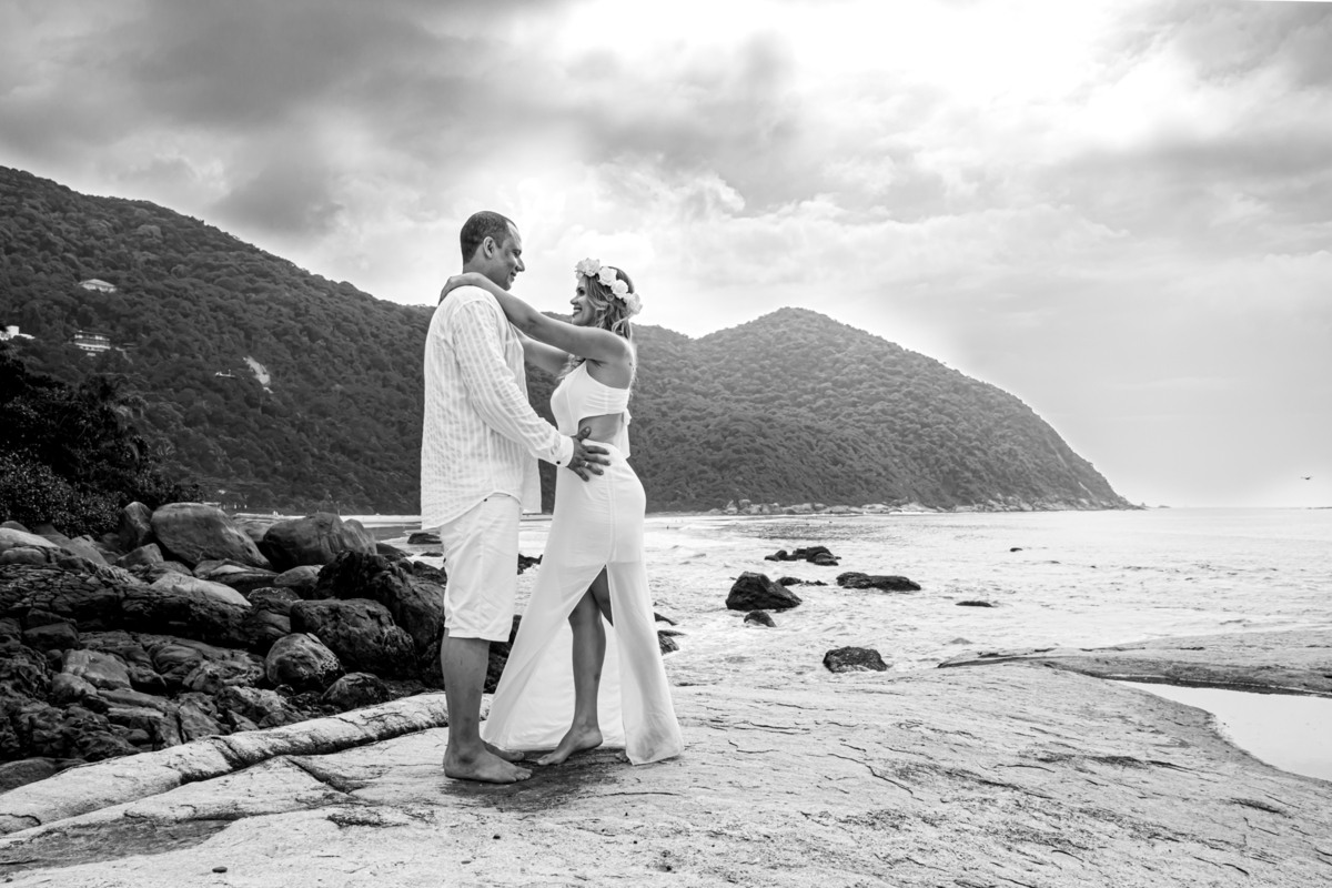 casal praia iporanga guarujá- sp