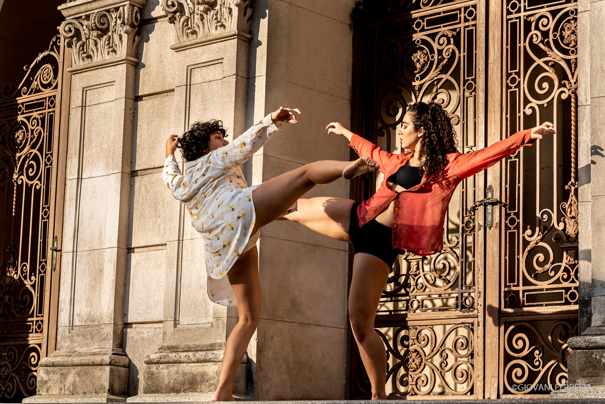 DANÇA CONTEMPORÂNEA 