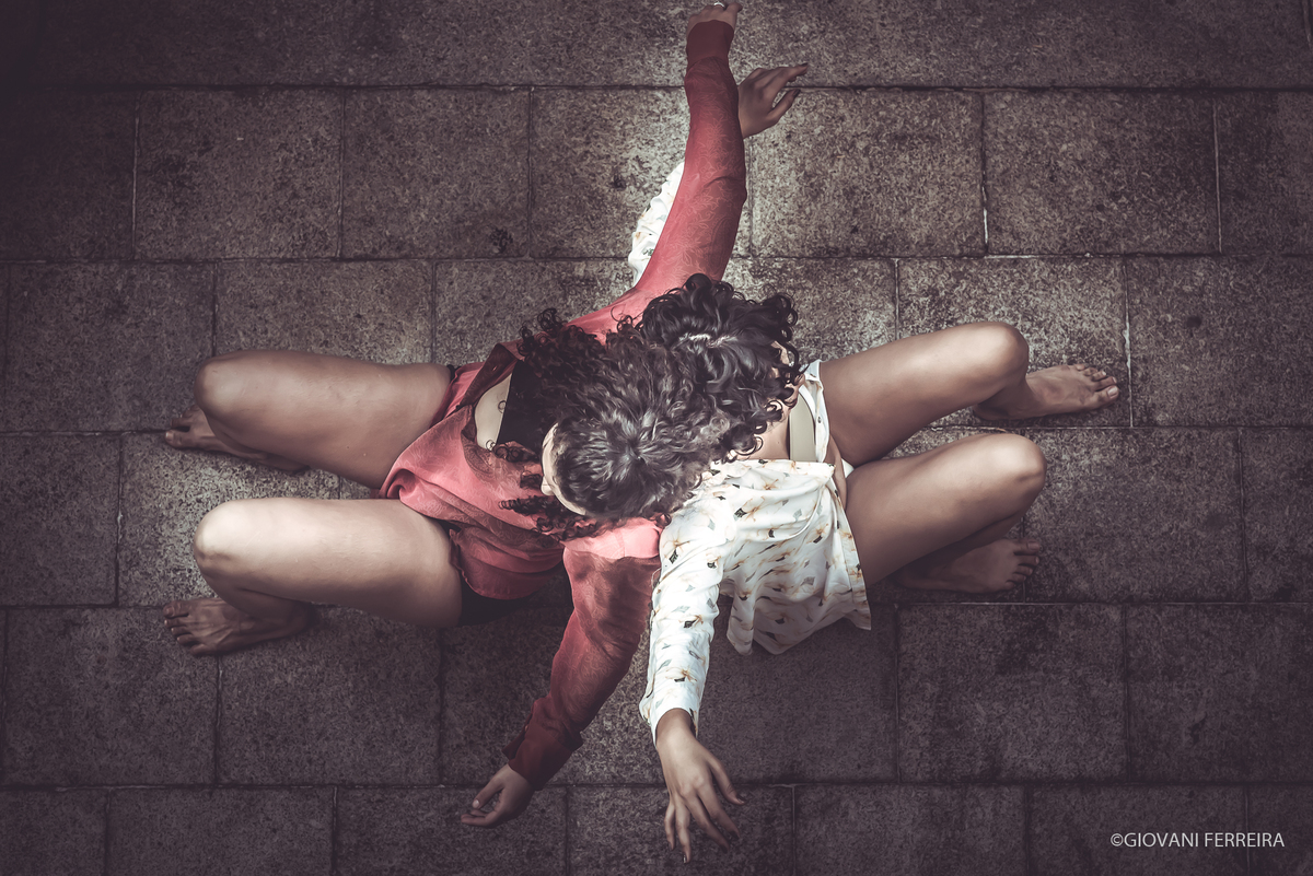 DANÇA CONTEMPORÂNEA 