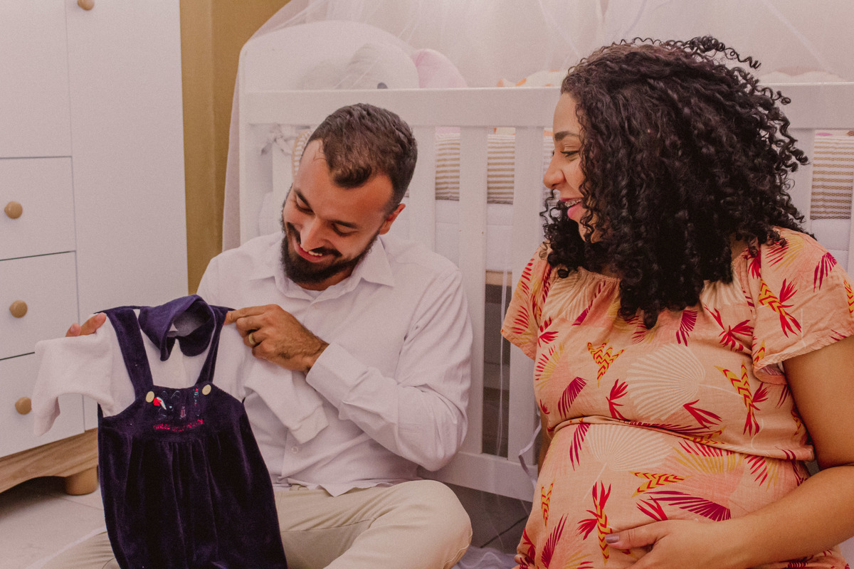 Ensaio fotografico de gestante no quartinho do bebê - São Paulo, SP -  Zona Leste, ZL