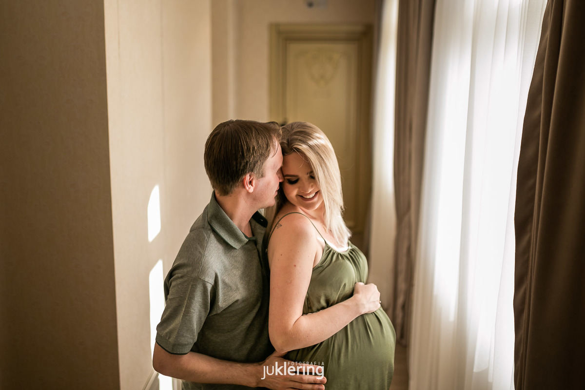 #HOTEL #GRAMADO #SERRAGAUCHA #GESTANTE #GRÁVIDOS #FOTOGRAFADEFAMILIA #FOTOGRAFIADEFAMILIA #GEMEOS 