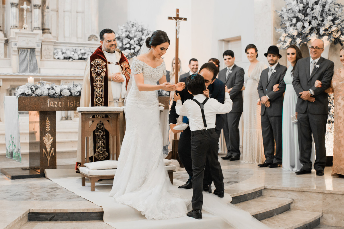 Casamento;noite;noiva;noivo;SãoPaulo;arlivre;decoração;assessoria;rústico;padrinhos,madrinhas;fotógrafo;fotografia;wedding;fotos;espaço;buffet;banda;fornecedores;BUFFET;bisutti;villabisutti;villa;