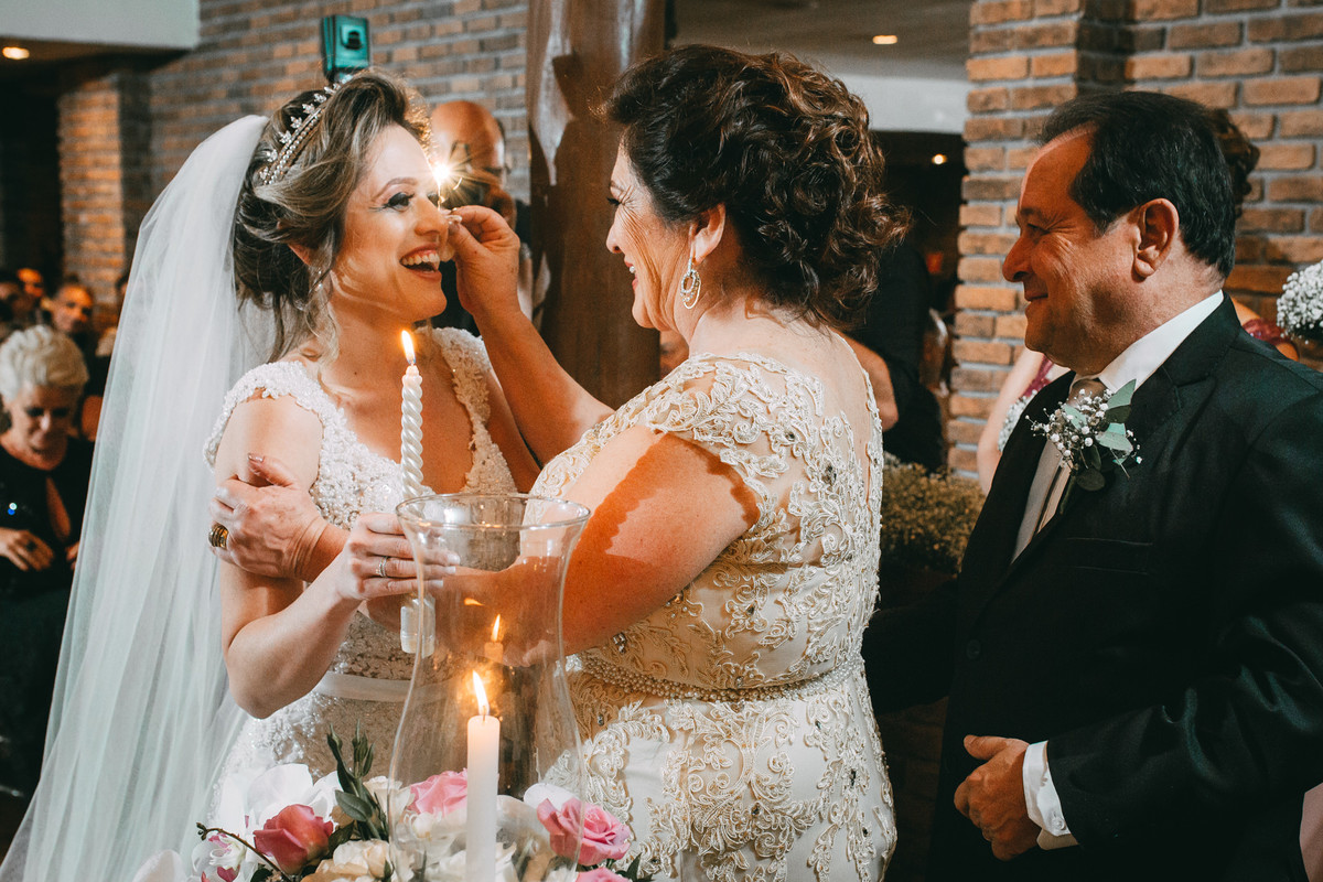 Casamento;noite;noiva;noivo;SãoPaulo;arlivre;decoração;assessoria;rústico;padrinhos,madrinhas;fotógrafo;fotografia;wedding;fotos;espaço;buffet;banda;fornecedores;BUFFET;bisutti;villabisutti;villa;