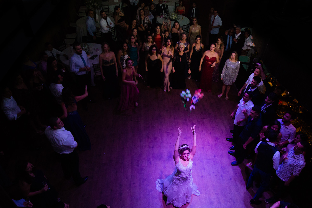 Casamento;noite;noiva;noivo;SãoPaulo;arlivre;decoração;assessoria;rústico;padrinhos,madrinhas;fotógrafo;fotografia;wedding;fotos;espaço;buffet;banda;fornecedores;BUFFET;bisutti;villabisutti;villa;