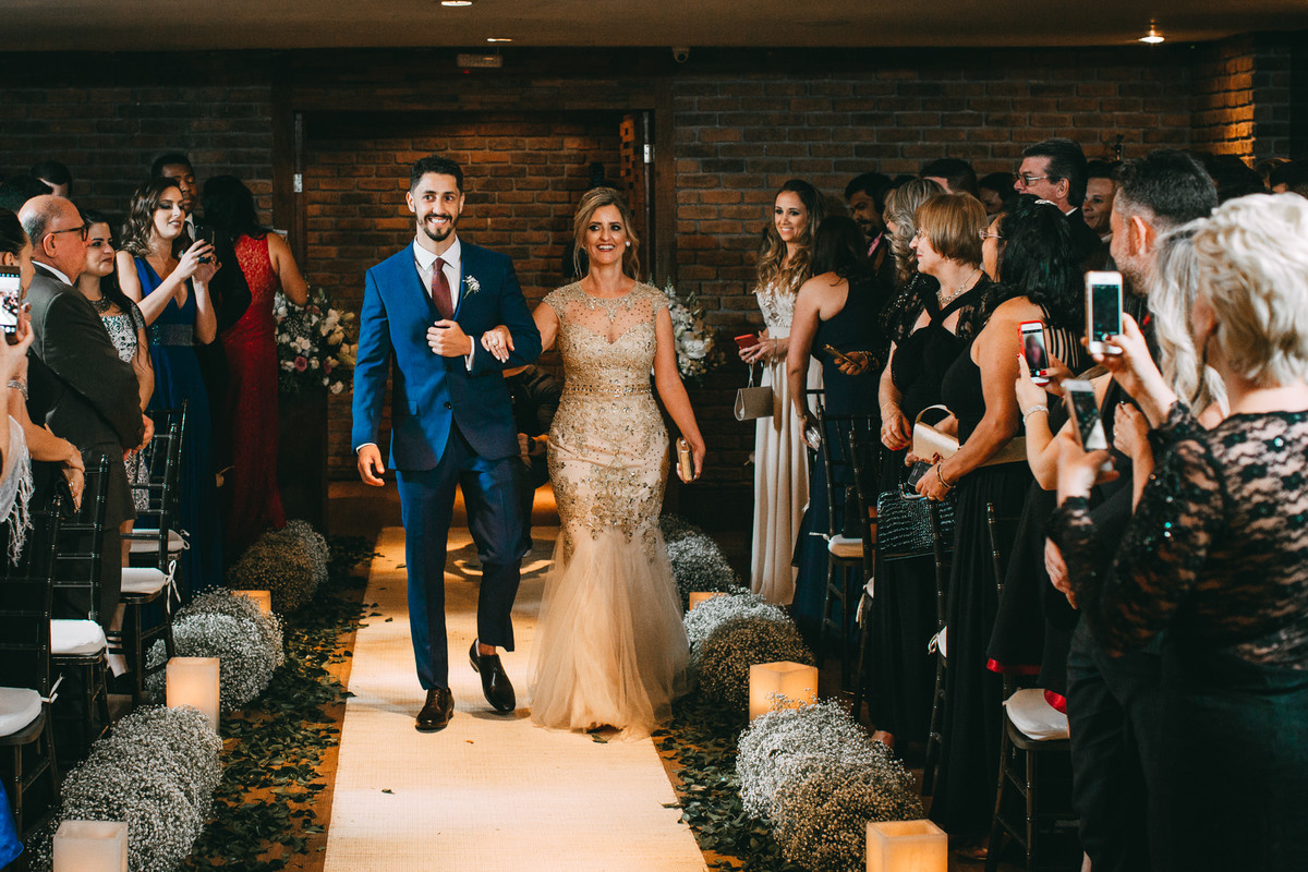 Casamento;noite;noiva;noivo;SãoPaulo;arlivre;decoração;assessoria;rústico;padrinhos,madrinhas;fotógrafo;fotografia;wedding;fotos;espaço;buffet;banda;fornecedores;BUFFET;bisutti;villabisutti;villa;