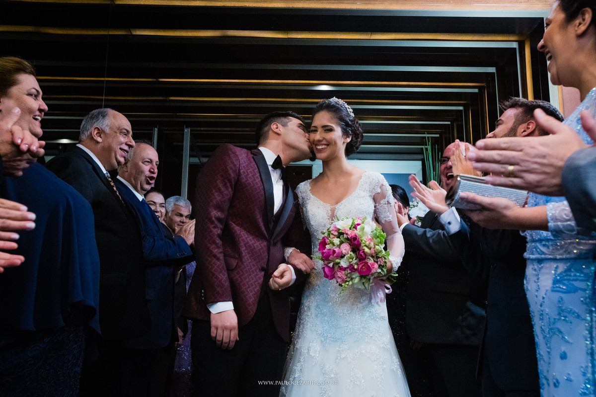 Casamento;noite;noiva;noivo;SãoPaulo;arlivre;decoração;assessoria;rústico;padrinhos,madrinhas;fotógrafo;fotografia;wedding;fotos;espaço;buffet;banda;fornecedores;BUFFET;bisutti;villabisutti;villa;