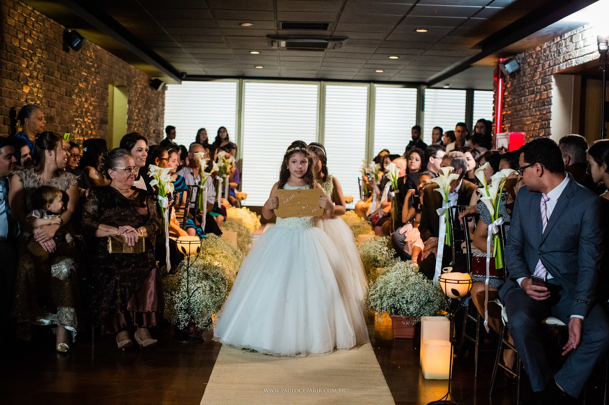 Casamento;noite;noiva;noivo;SãoPaulo;arlivre;decoração;assessoria;rústico;padrinhos,madrinhas;fotógrafo;fotografia;wedding;fotos;espaço;buffet;banda;fornecedores;BUFFET;bisutti;villabisutti;villa;