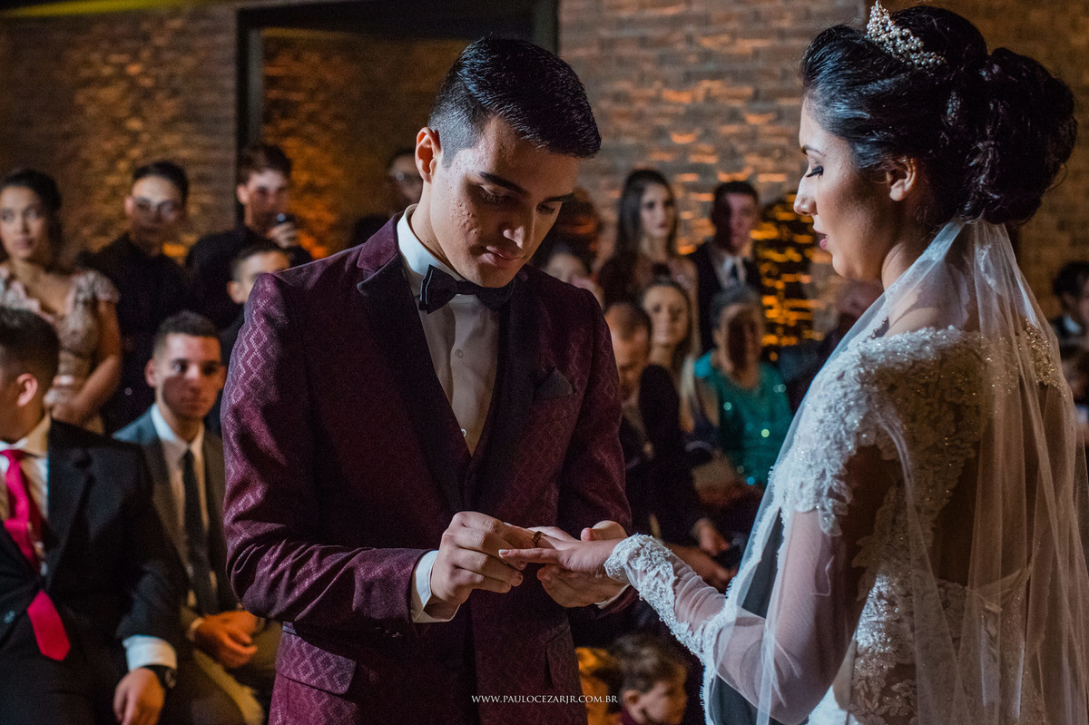 Casamento;noite;noiva;noivo;SãoPaulo;arlivre;decoração;assessoria;rústico;padrinhos,madrinhas;fotógrafo;fotografia;wedding;fotos;espaço;buffet;banda;fornecedores;BUFFET;bisutti;villabisutti;villa;