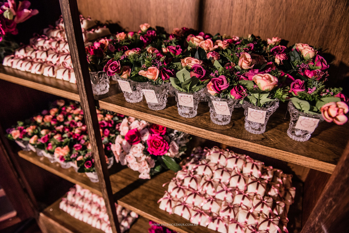 Casamento;noite;noiva;noivo;SãoPaulo;arlivre;decoração;assessoria;rústico;padrinhos,madrinhas;fotógrafo;fotografia;wedding;fotos;espaço;buffet;banda;fornecedores;BUFFET;bisutti;villabisutti;villa;