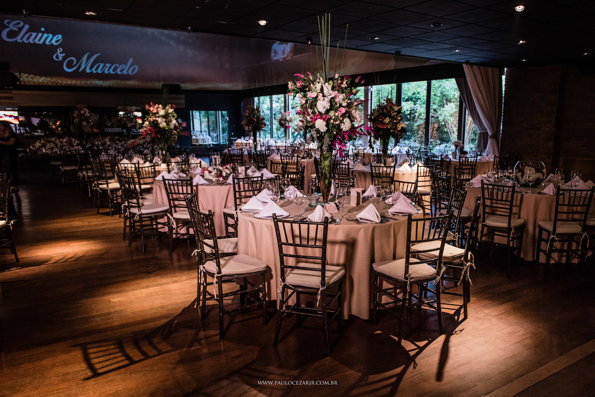 Casamento;noite;noiva;noivo;SãoPaulo;arlivre;decoração;assessoria;rústico;padrinhos,madrinhas;fotógrafo;fotografia;wedding;fotos;espaço;buffet;banda;fornecedores;BUFFET;bisutti;villabisutti;villa;