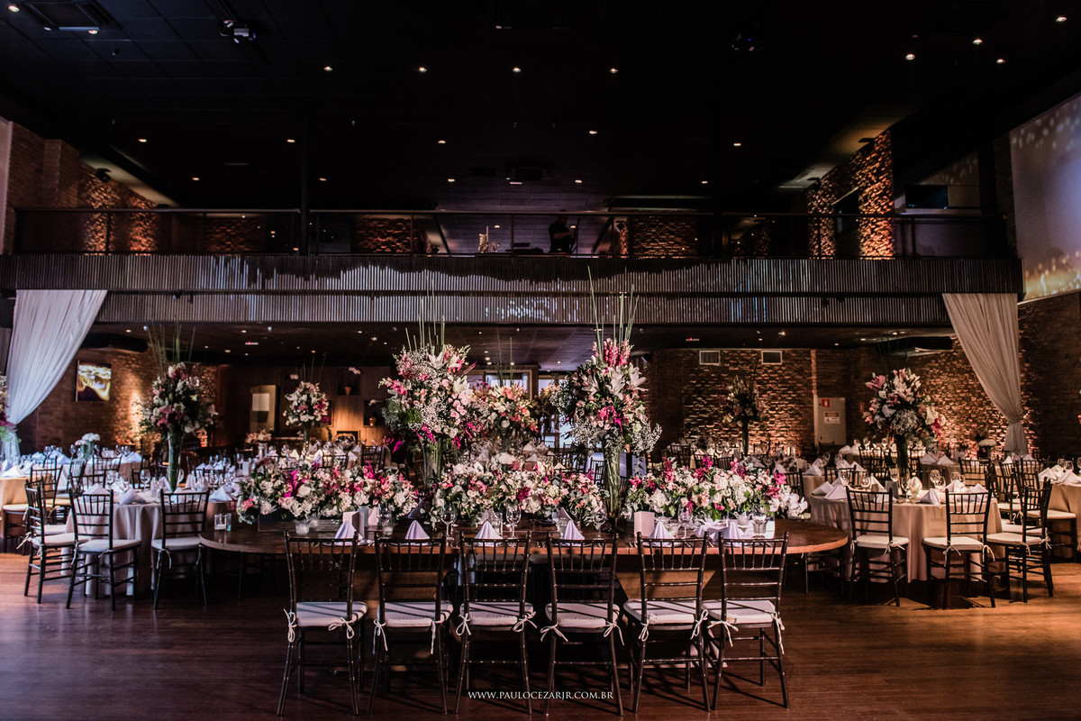 Casamento;noite;noiva;noivo;SãoPaulo;arlivre;decoração;assessoria;rústico;padrinhos,madrinhas;fotógrafo;fotografia;wedding;fotos;espaço;buffet;banda;fornecedores;BUFFET;bisutti;villabisutti;villa;