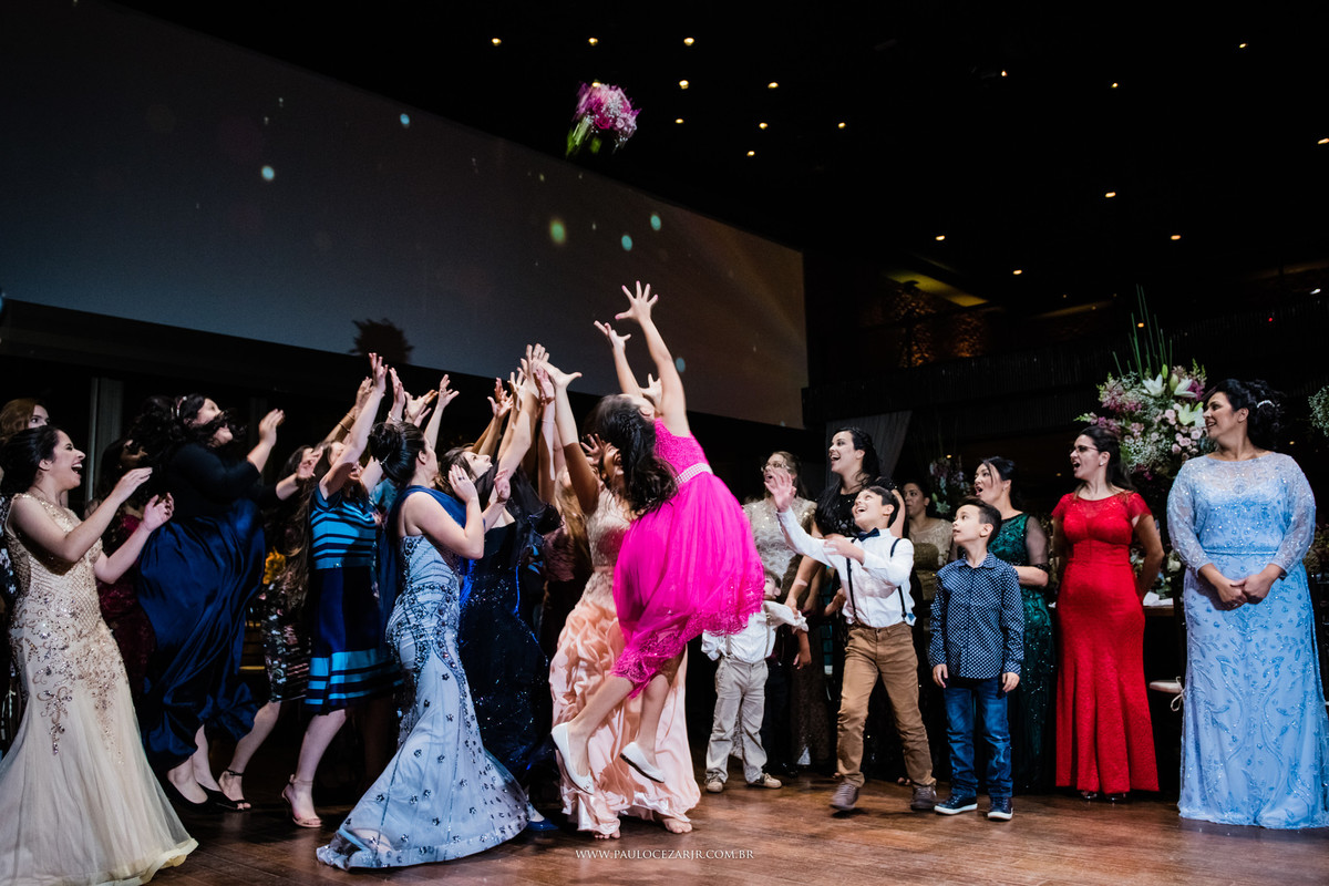 Casamento;noite;noiva;noivo;SãoPaulo;arlivre;decoração;assessoria;rústico;padrinhos,madrinhas;fotógrafo;fotografia;wedding;fotos;espaço;buffet;banda;fornecedores;BUFFET;bisutti;villabisutti;villa;