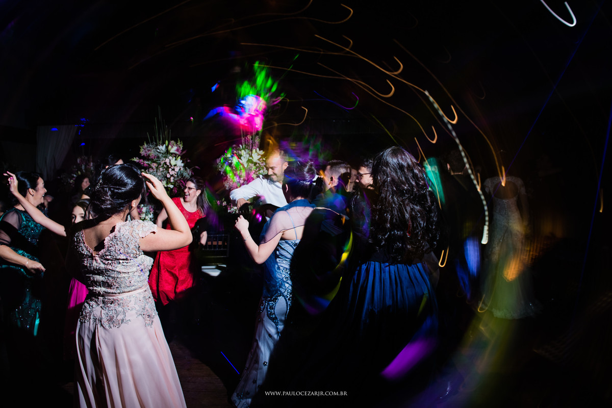 Casamento;noite;noiva;noivo;SãoPaulo;arlivre;decoração;assessoria;rústico;padrinhos,madrinhas;fotógrafo;fotografia;wedding;fotos;espaço;buffet;banda;fornecedores;BUFFET;bisutti;villabisutti;villa;
