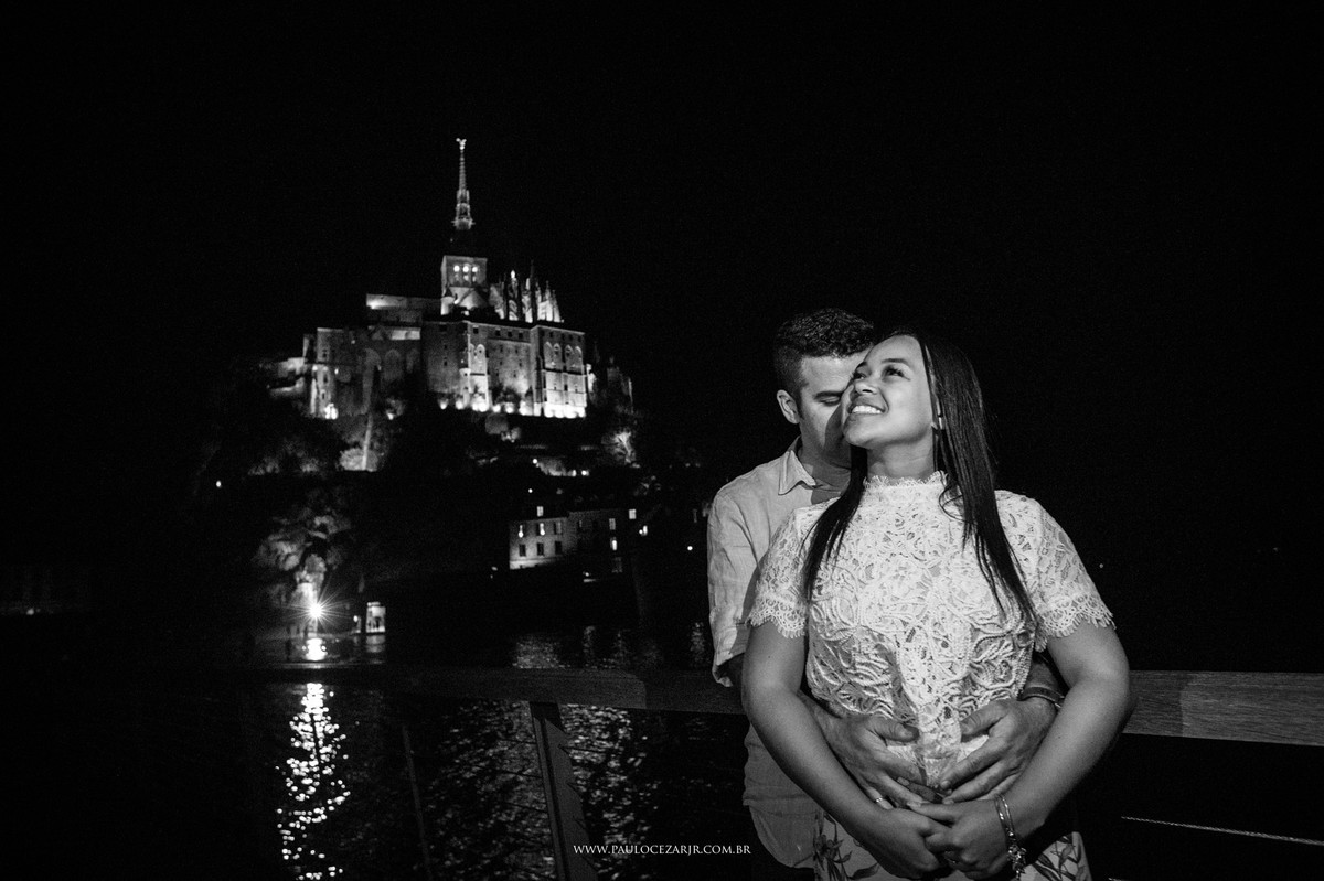 Casamento;noiva;noivo;SãoPaulo;ar livre;decoração;assessoria;rústico;padrinhos, madrinhas;fotógrafo;fotografia;wedding;fotos;espaço;buffet;banda;fornecedores;museu; valinhos; ensaio; prewedding; trashthedress; por-do-sol; paris; frança; torreeiffeil;