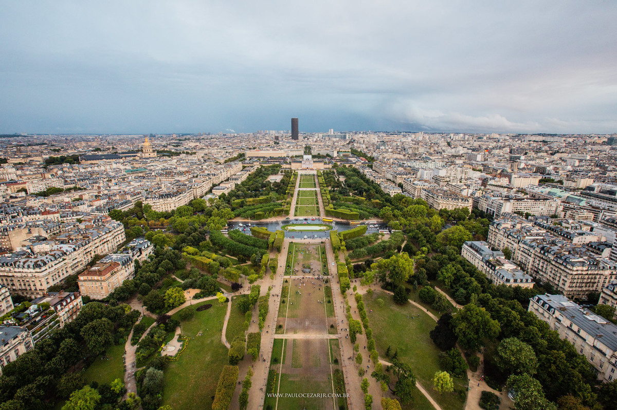 Casamento;noiva;noivo;SãoPaulo;ar livre;decoração;assessoria;rústico;padrinhos, madrinhas;fotógrafo;fotografia;wedding;fotos;espaço;buffet;banda;fornecedores;museu; valinhos; ensaio; prewedding; trashthedress; por-do-sol; paris; frança; torreeiffeil;